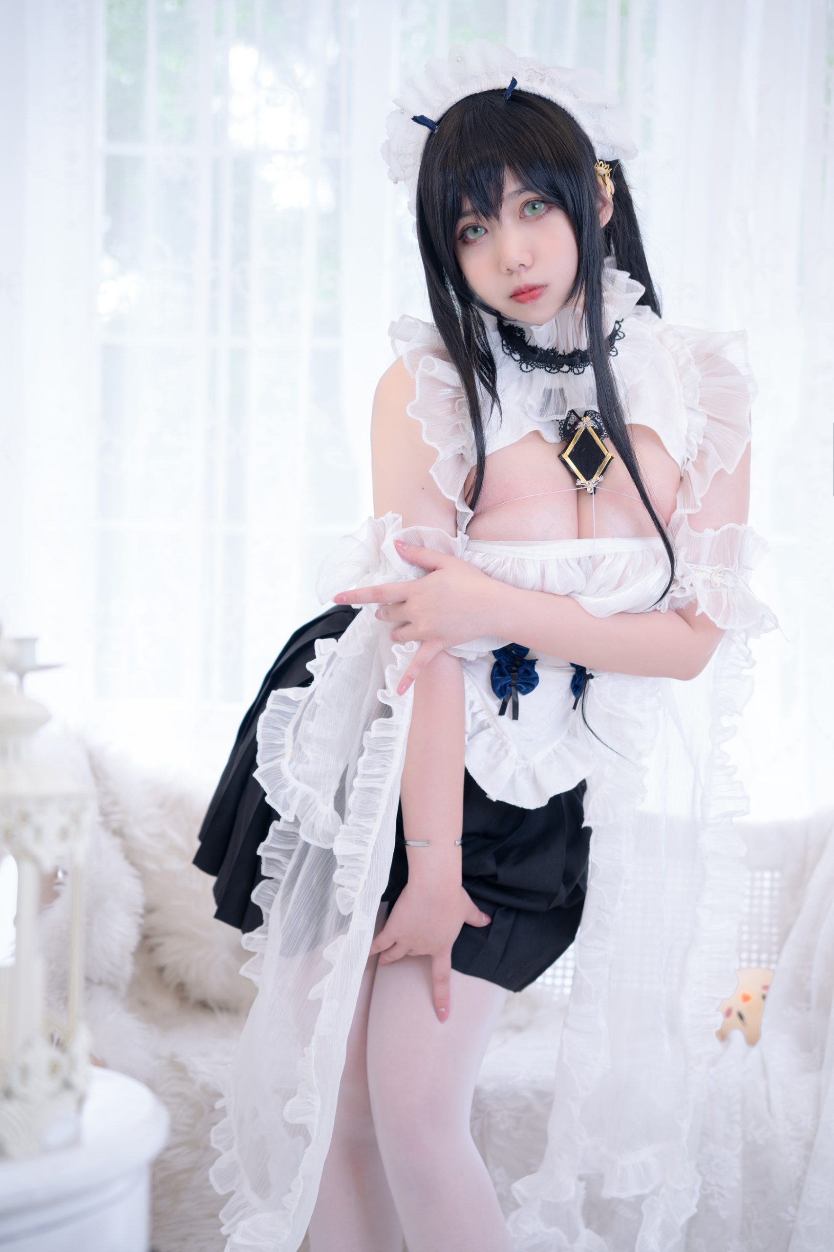 [网红Coser]Meroko_魅瞳 - NO.03 碧蓝航线 不挠女仆没干劲的小姐姐摄影图集百度云下载