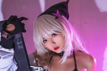 [越南Coser]Messie Huang - NO.13 AA-12 [25P-106MB]摄影图集百度云下载